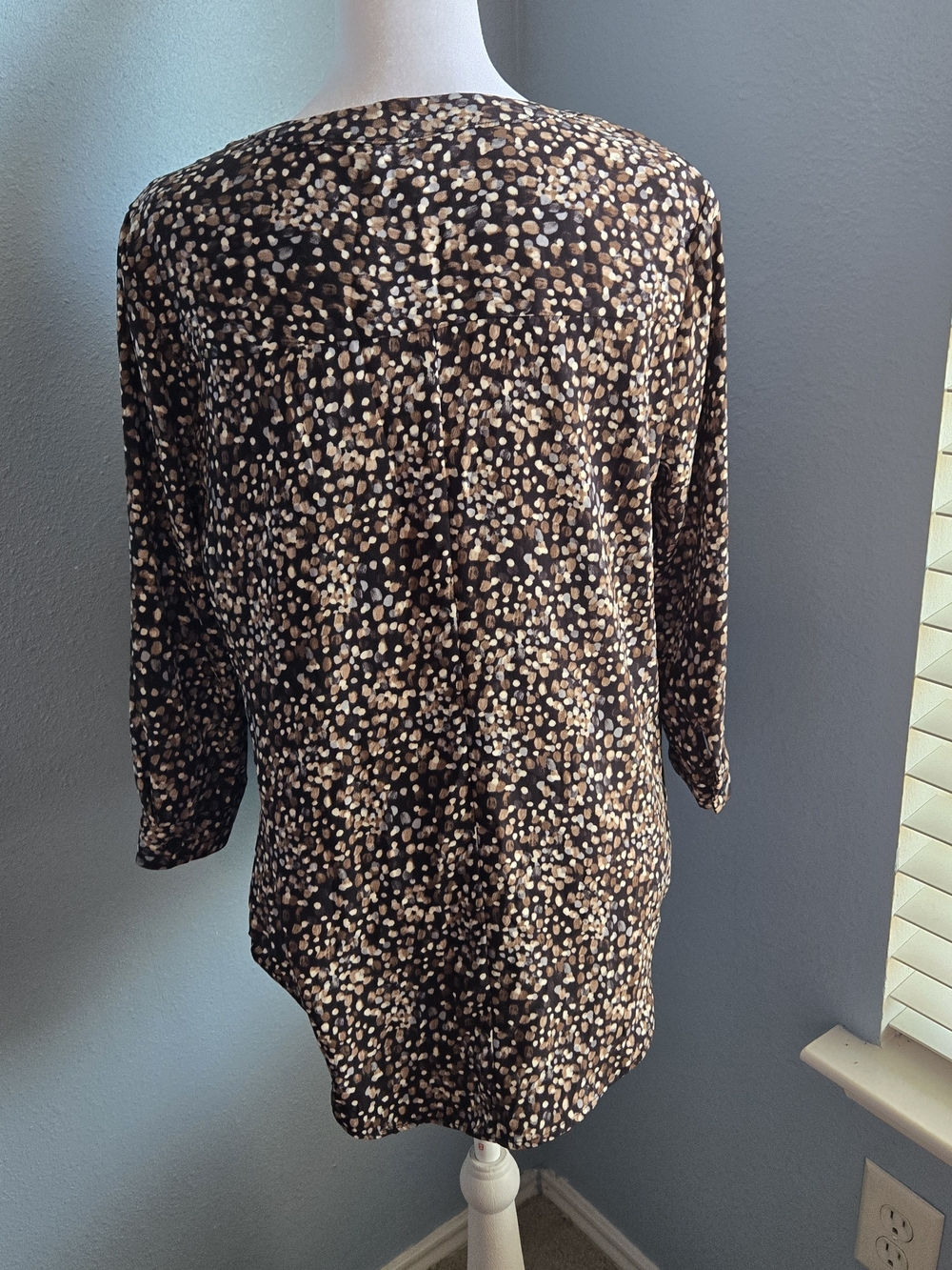 Dana Buchman Black Blouse with Brown and White Spot Print - Picture 2 of 3